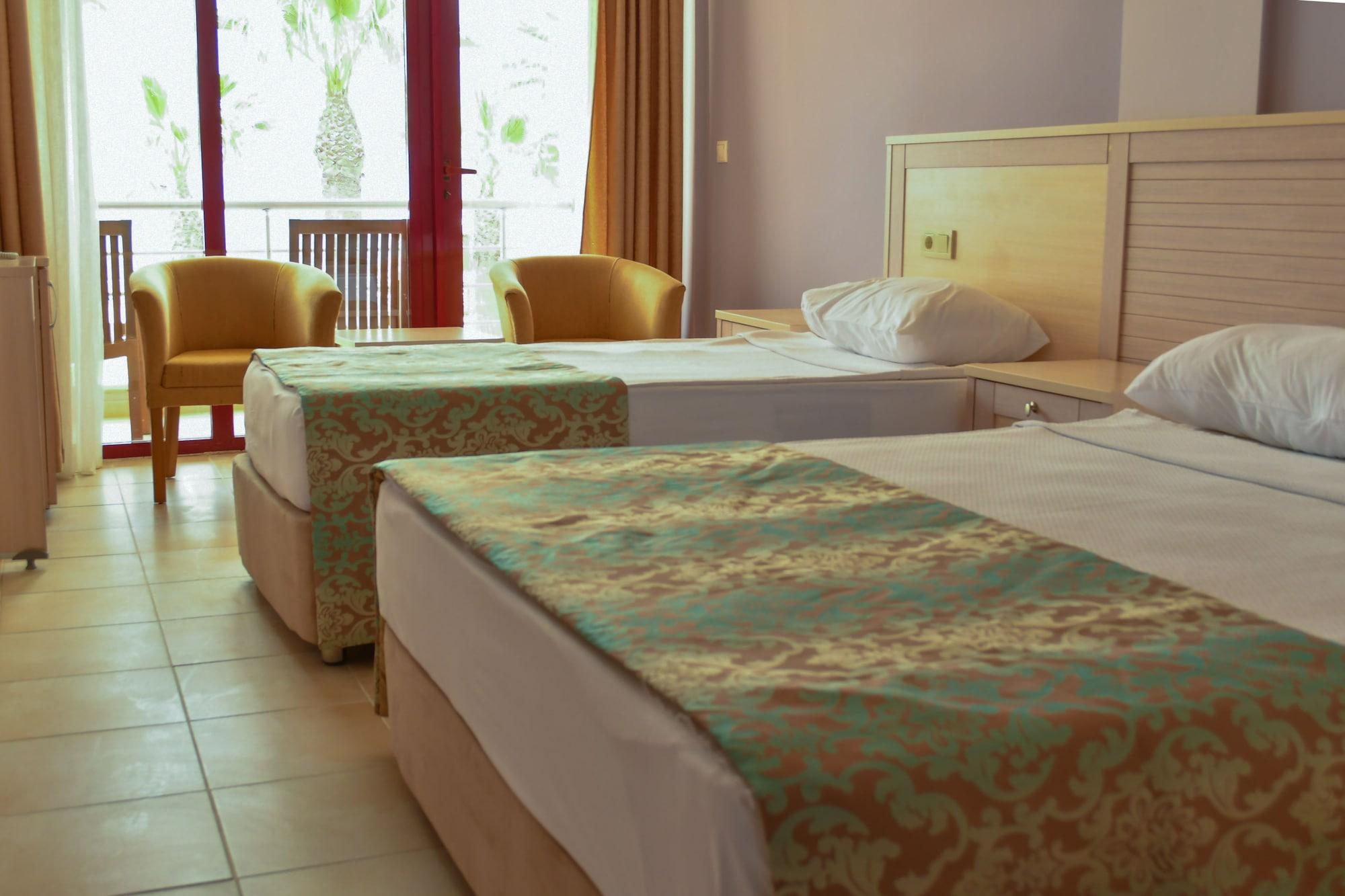 Hotel & Gümüldür